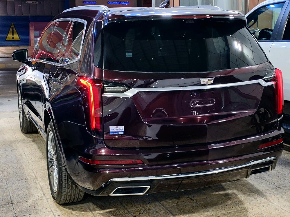 کادیلاک XT6